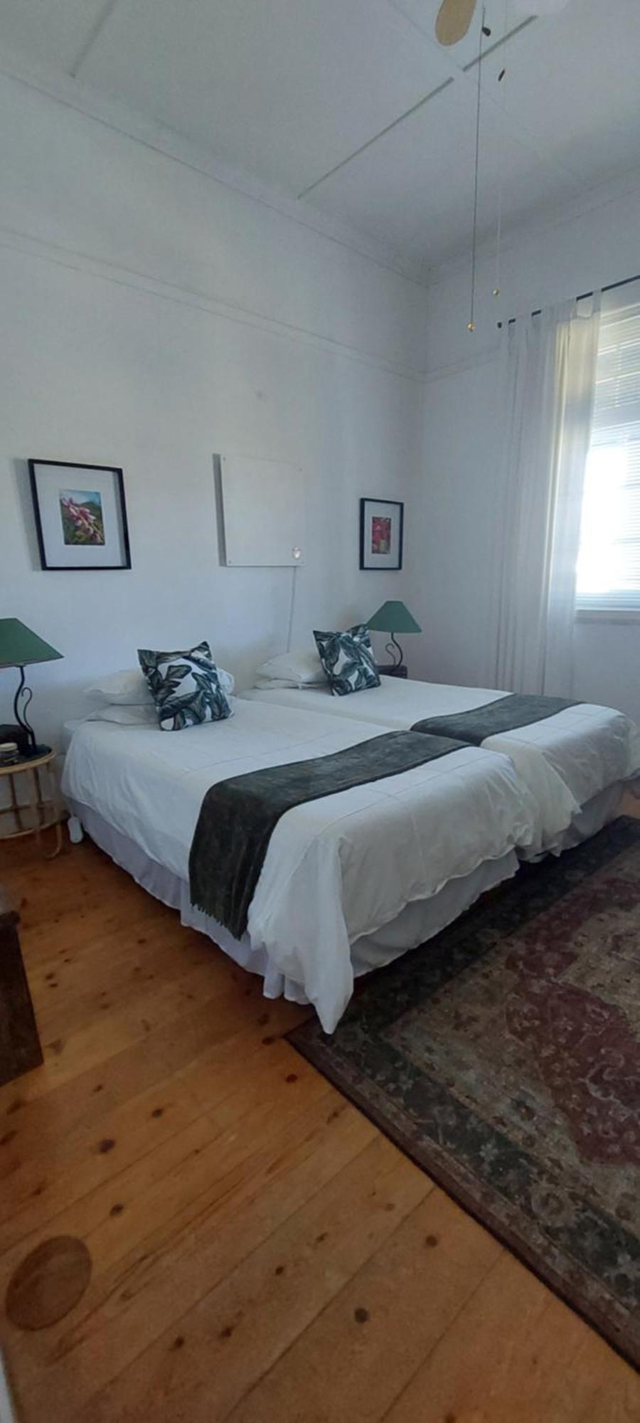 Harry'S Place Guesthouse Kamieskroon Esterno foto