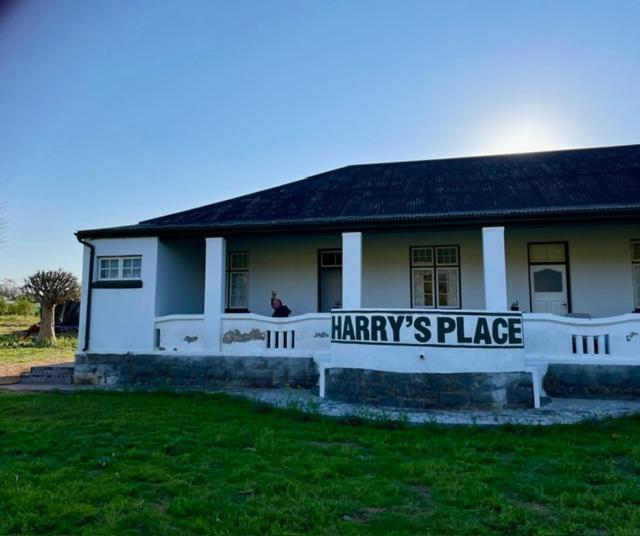 Harry'S Place Guesthouse Kamieskroon Esterno foto